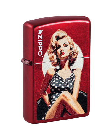 Briquet Zippo Vintage Pinup – Pin-up glamour en Color Image sur finition Candy Apple Red.